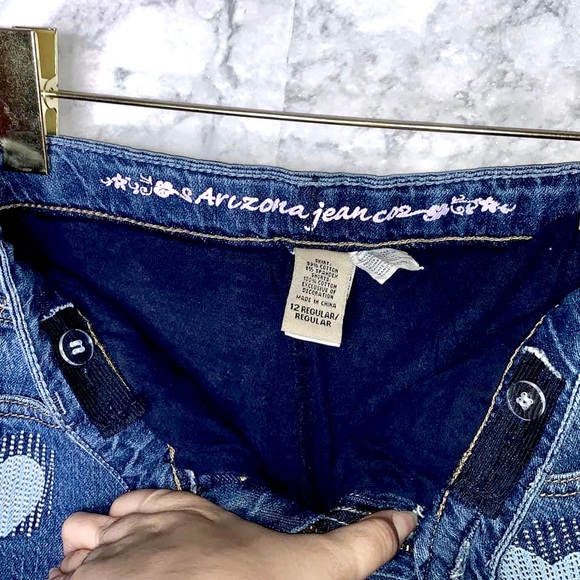 Arizona Girls Y2K Heart Embroidered Light Medium Wash Denim Skirt Blue Size 12 - Picture 5 of 7